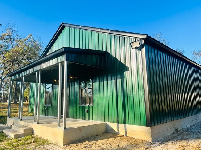 Primary Photo - 48 1st Ave