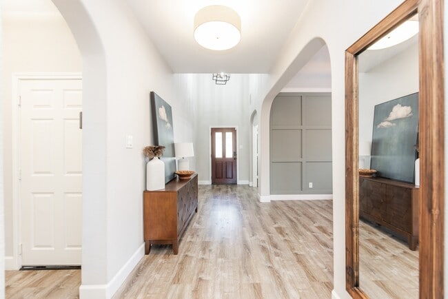 Building Photo - 19911 Lizzie Ridge Ln