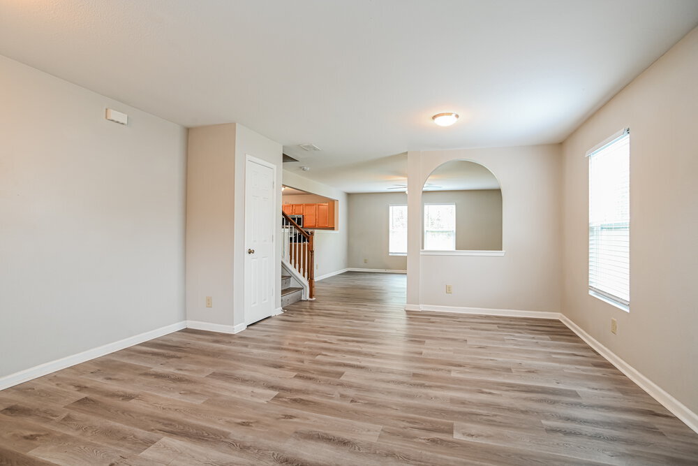 Building Photo - 1528 Bray Dr