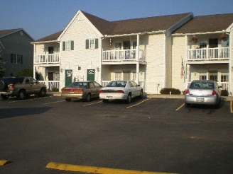 Primary Photo - 4551 Washington Dr