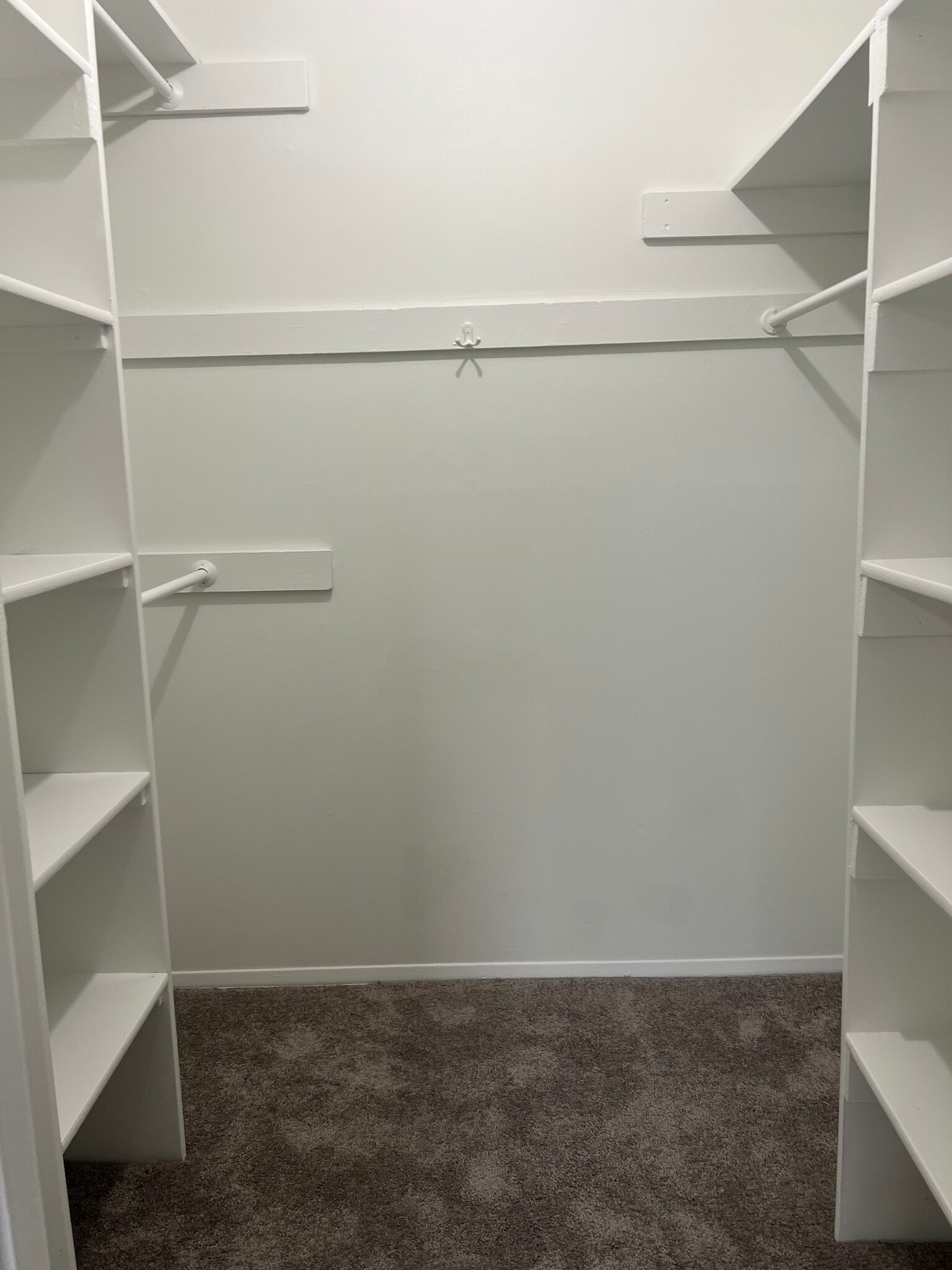 Building Photo - 1529 S George Mason Dr