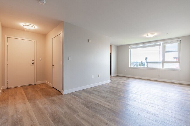 Interior Photo - Verse Seattle — Modern Living at the Heartbeat of the Central District