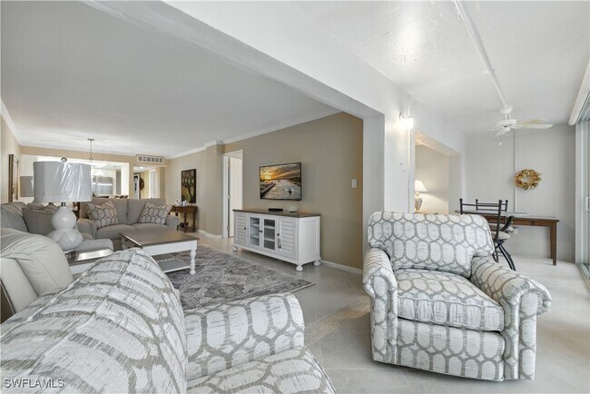 Building Photo - 26000 Hickory Blvd