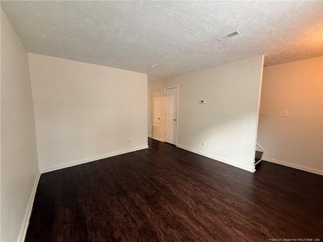 Building Photo - 5829 Aftonshire Dr