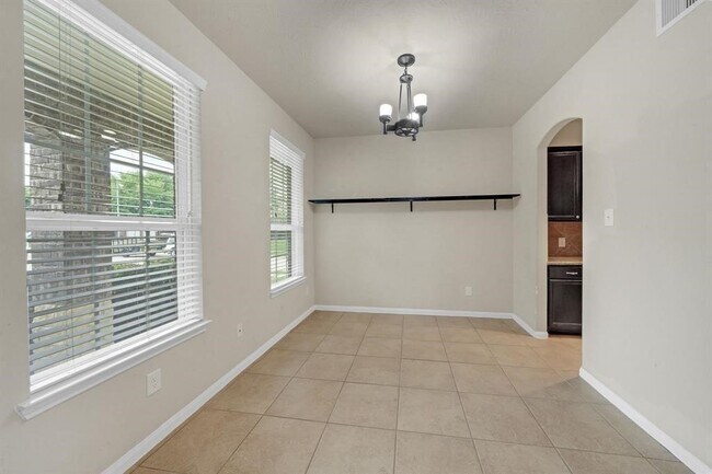 Building Photo - 20230 Galena Falls Dr