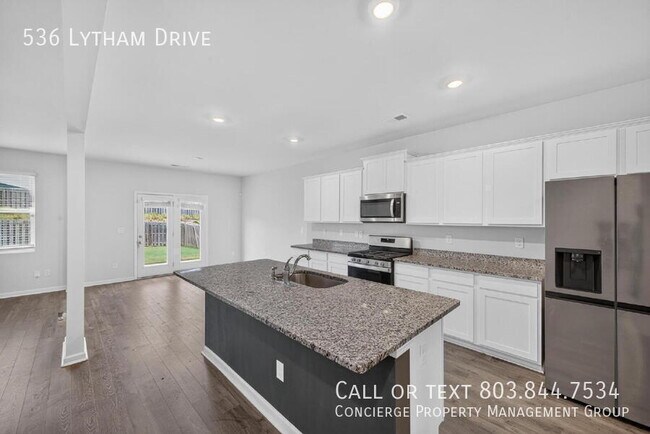 Building Photo - 536 Lytham Dr