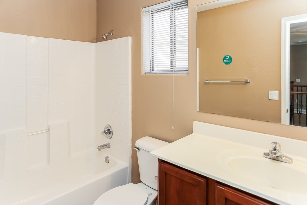 Building Photo - 6830 S 44th Ln