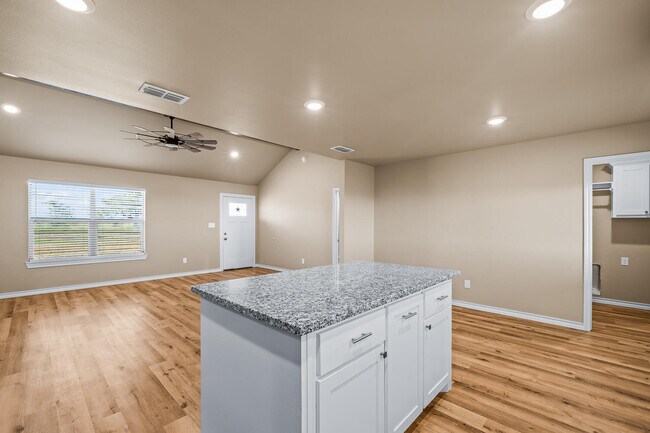 Building Photo - 4008 East F M 1729