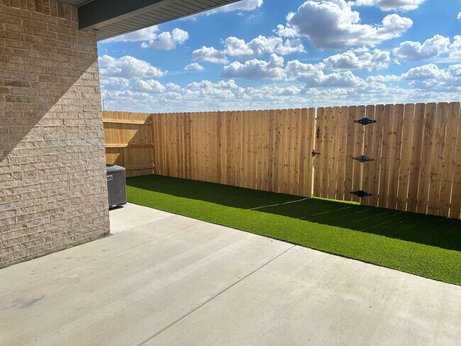 Building Photo - 7032 41st St