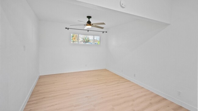 Building Photo - 5 Ormond Ct