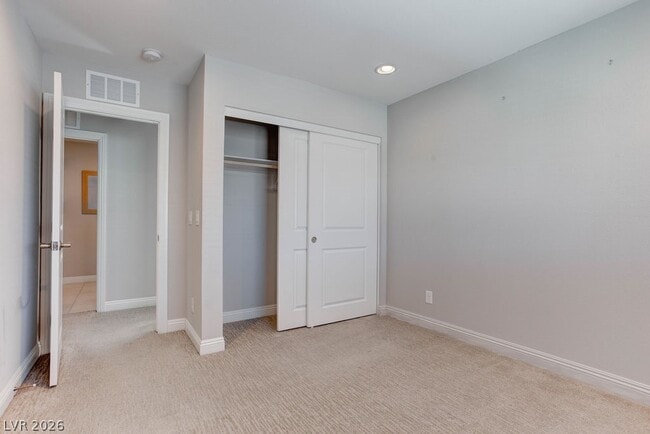 Building Photo - 8580 Luse St