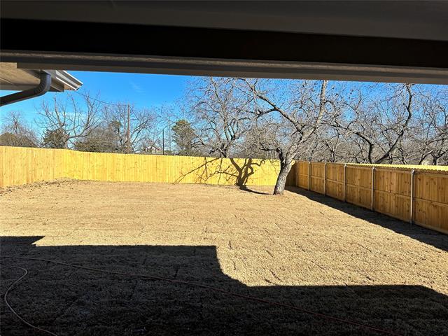 Building Photo - 1989 W Bond St