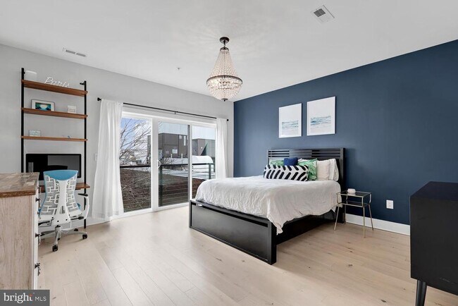 Building Photo - 664 Glick Ct NW