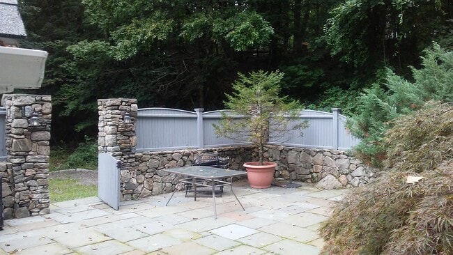 Patio - 2195 Long Ridge Rd