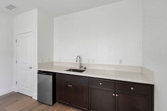 Building Photo - 1416 Marmo Cir