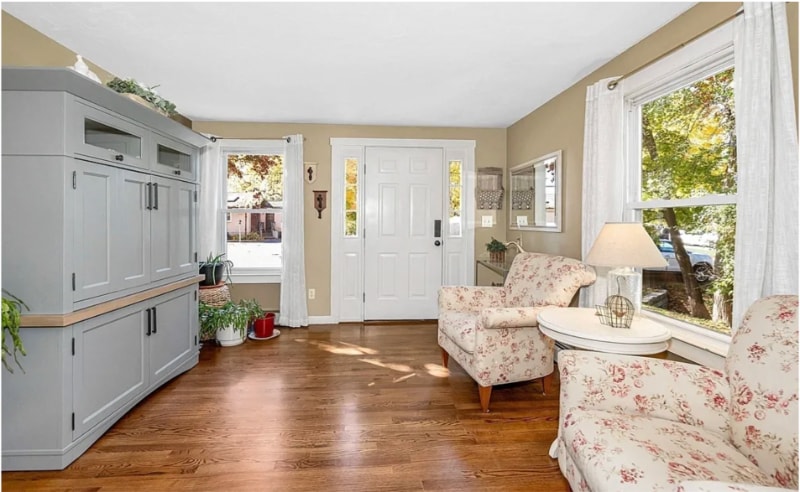 Building Photo - 5 Chauncy Cir