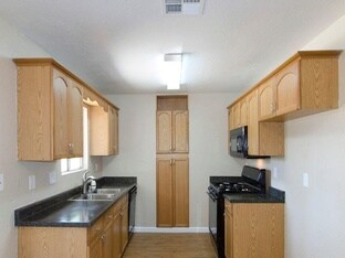 Building Photo - 11946 Indian St