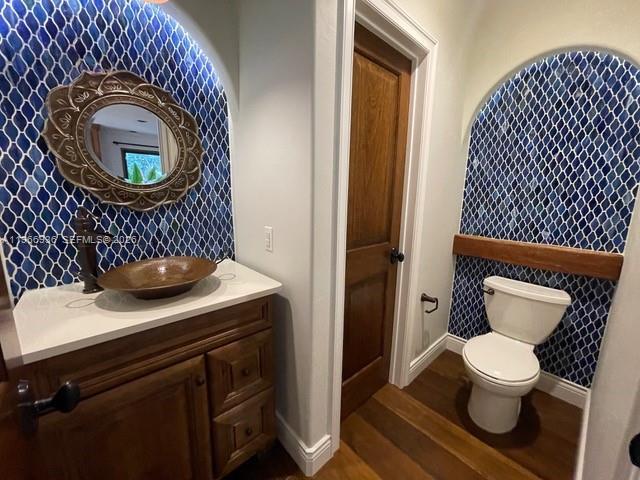 Building Photo - 721 Tibidabo Ave