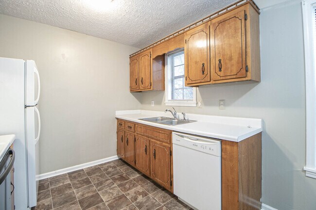 Building Photo - 304 Atlantic Ave