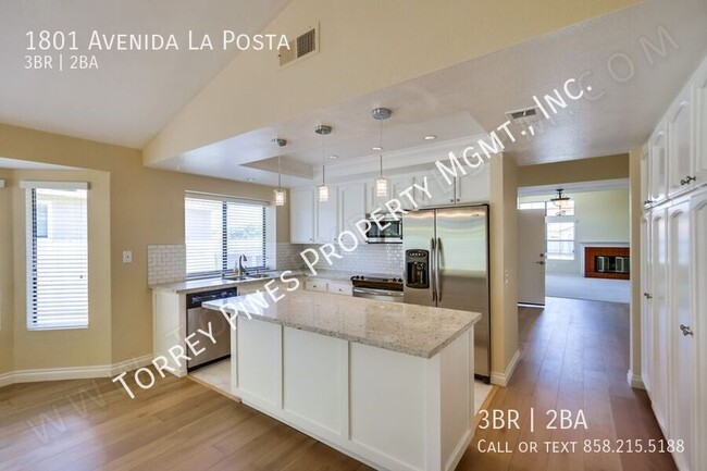 Building Photo - 1801 Avenida La Posta