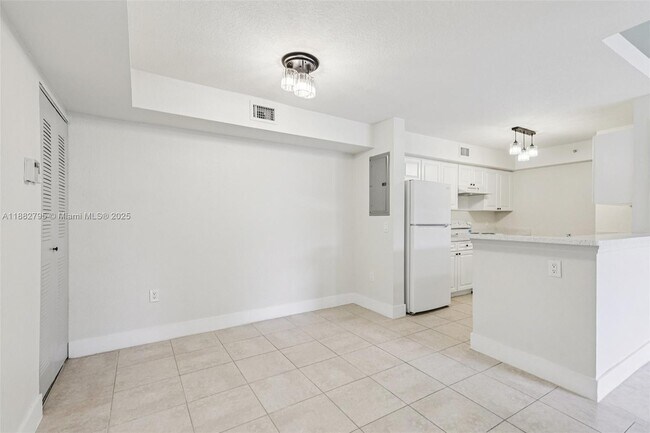 Building Photo - 15470 SW 284th St