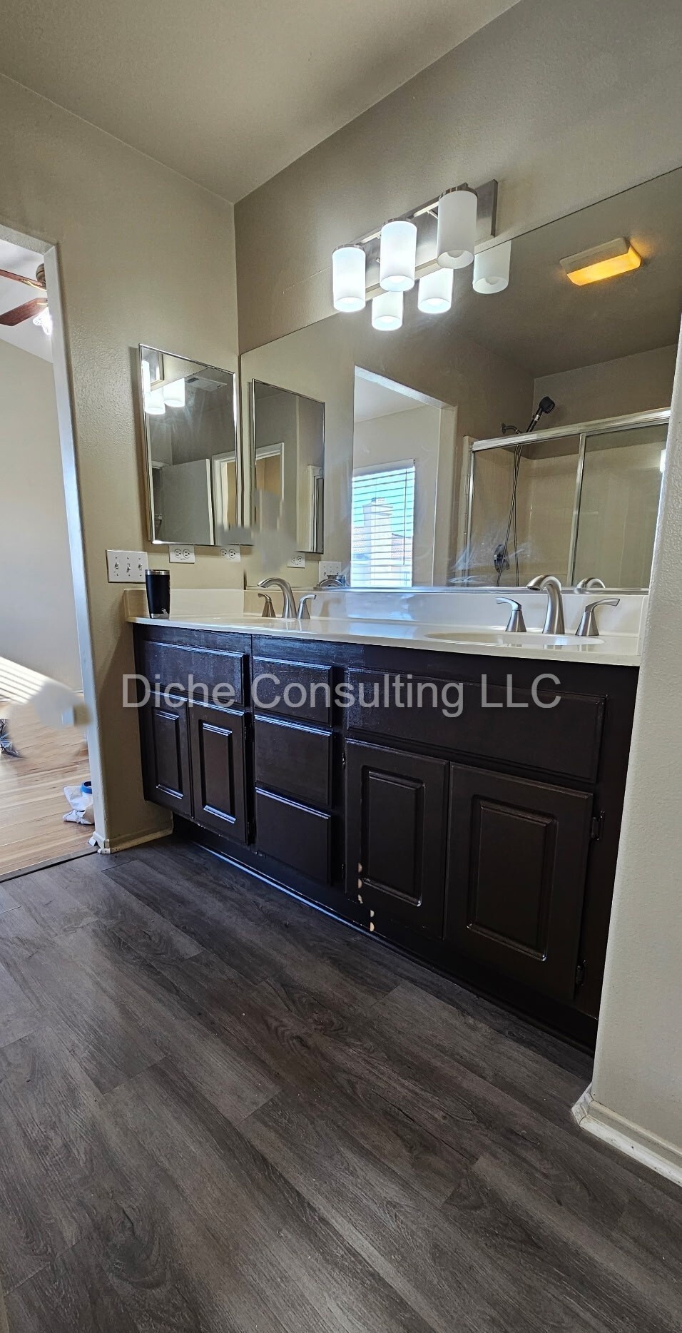 Building Photo - 4825 Country Grove Way