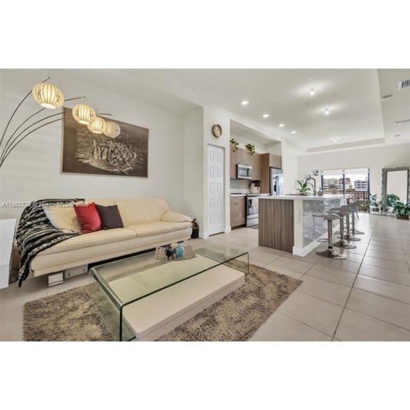 Building Photo - 8045 NW 104th Ave