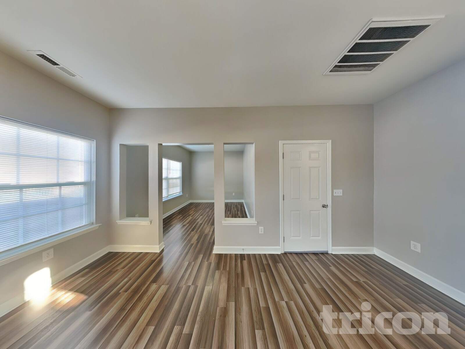 Building Photo - 8322 Knapp Ct