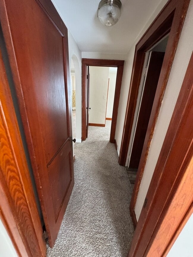 Building Photo - 5134 E Apple Ave