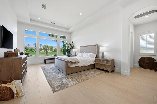 Building Photo - 51493 Marbella Ct