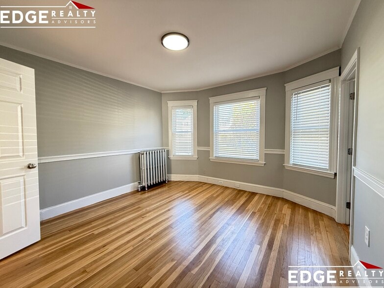 Building Photo - 141 Edenfield Ave