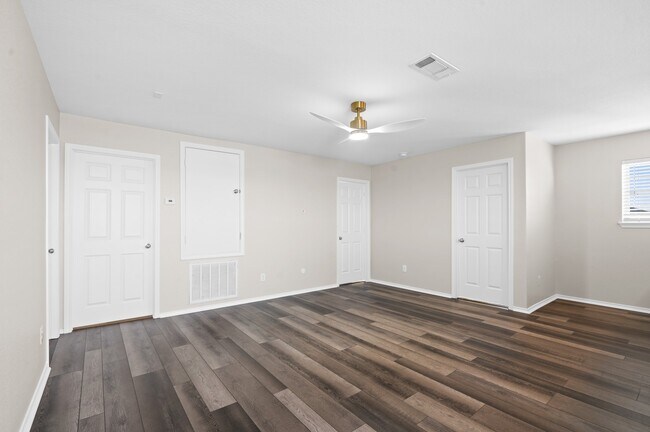 Building Photo - 17810 Planted Orchard Dr