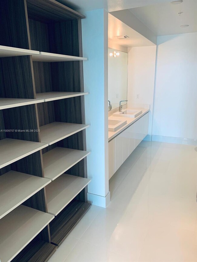 Building Photo - 330 Sunny Isles Blvd