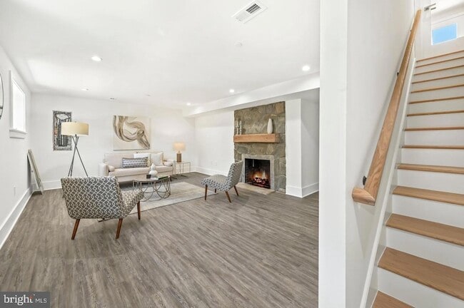 Building Photo - 5805 Massachusetts Ave