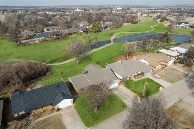 Building Photo - 11805 Ashford Dr