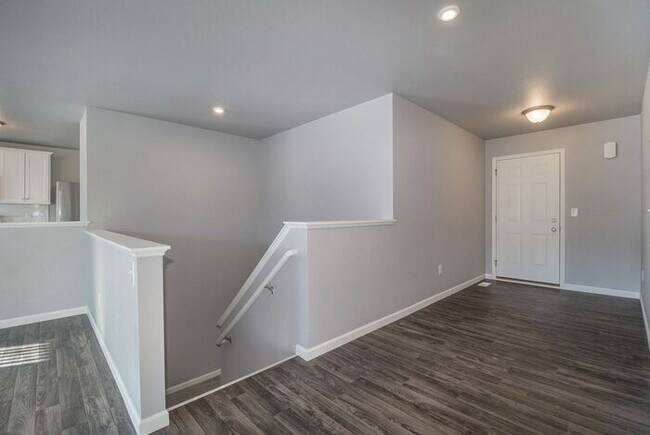Building Photo - 10227 Pennridge Dr