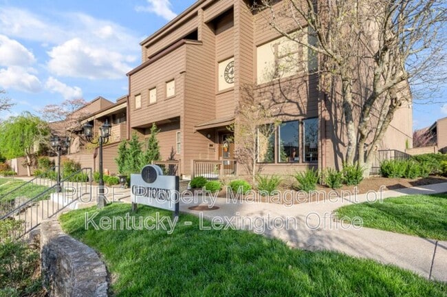Primary Photo - 750 Shaker Dr
