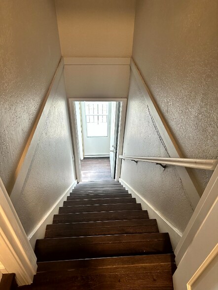 Building Photo - 2804 E 44th St