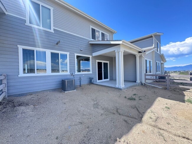 Building Photo - Sage Meadows II Townhomes — Lakeside Living Meets Modern Comfort!