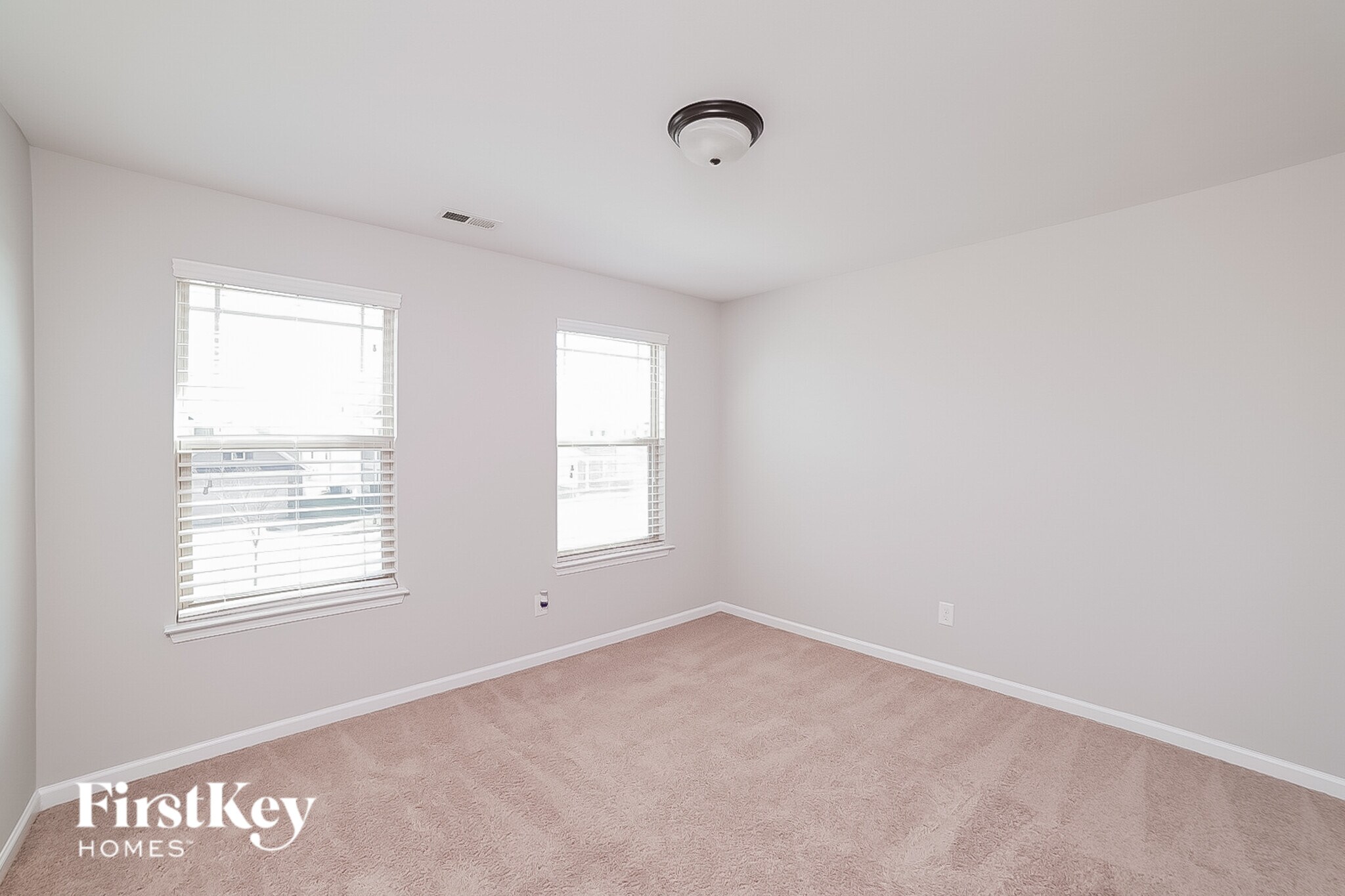 Building Photo - 133 Glenmoor Ave