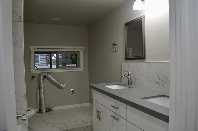 Building Photo - 22917 76th Ave W