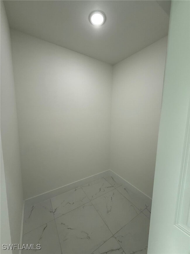 Building Photo - 937 Grant Blvd