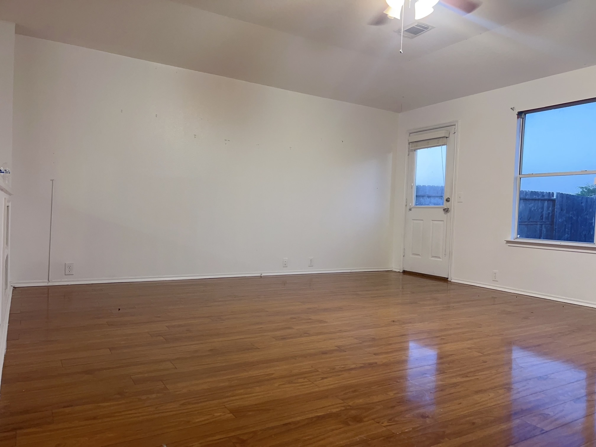 Building Photo - 14938 Sugar Sweet Dr