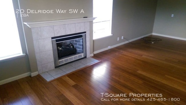 Building Photo - 4408 Delridge Way SW