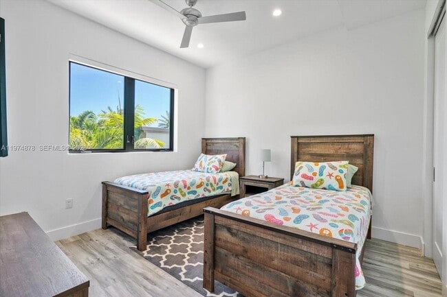 Building Photo - 332 Balboa St