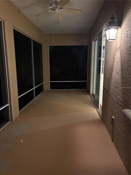 Building Photo - 3971 Square E Ln