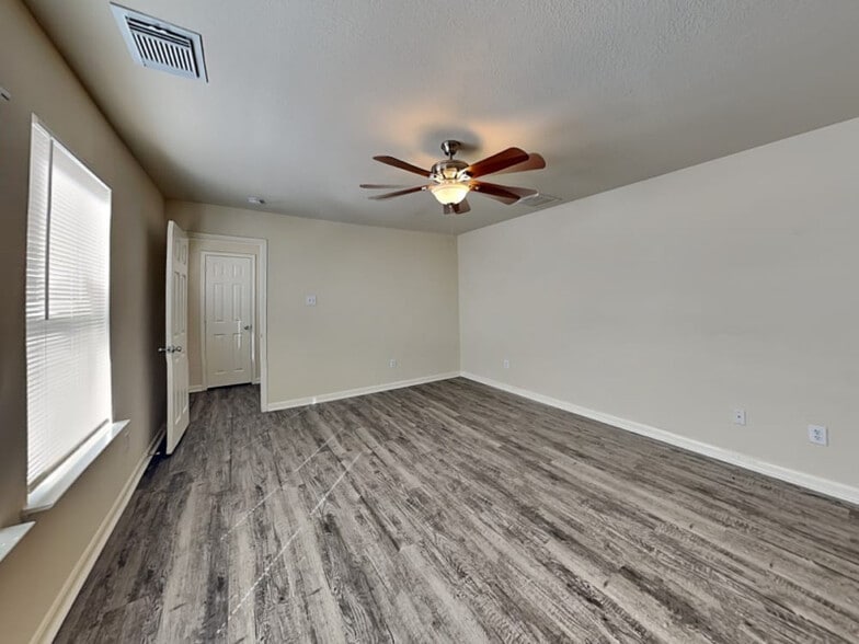 Building Photo - 11319 Flying Geese Ln