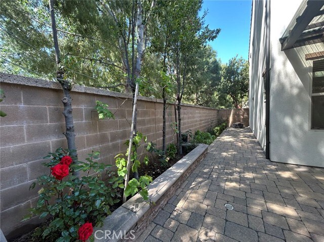 Building Photo - 59 Coleridge