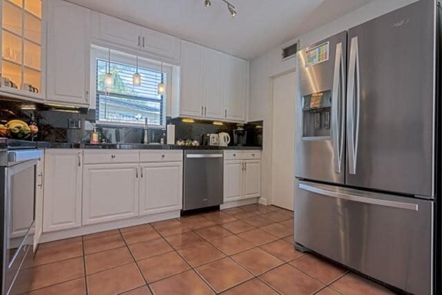 Building Photo - 1311 SW 56th Ave