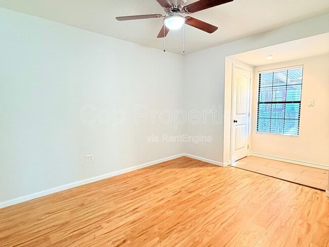 Building Photo - 255 Cumberland Rd